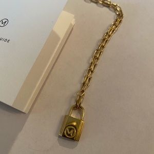 Mejuri gold vermeil padlock necklace